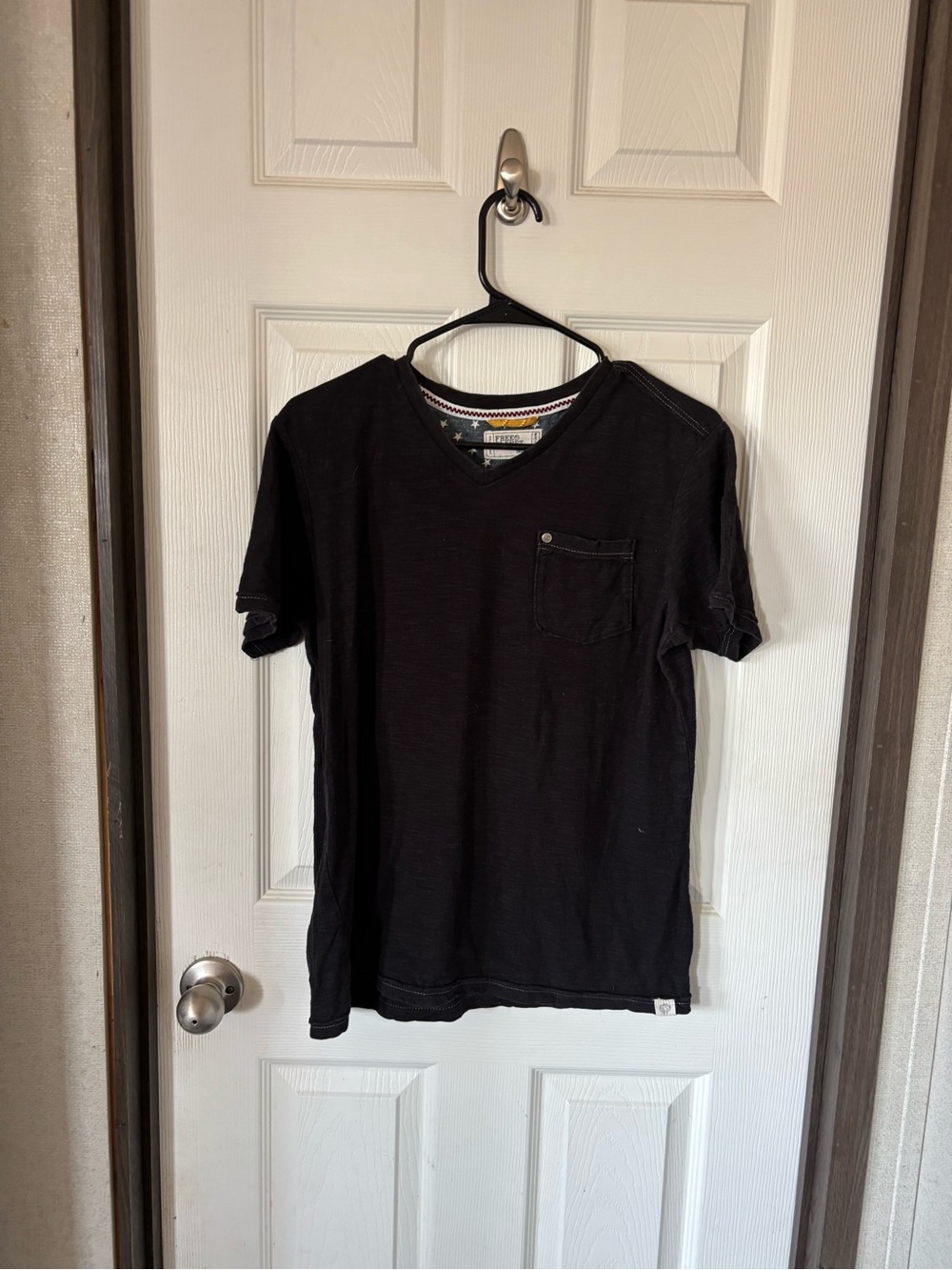 Free Planet Men's Black V-Neck Pocket Tee